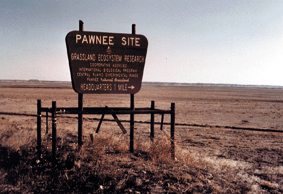 Pawnee National Grasslands sign